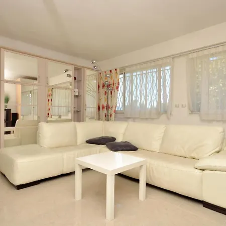 Apartament Croix Des Gardes *